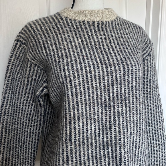 Vintage 80s L.L. Bean women’s heavy knit sweater size XL - Picture 2 of 4